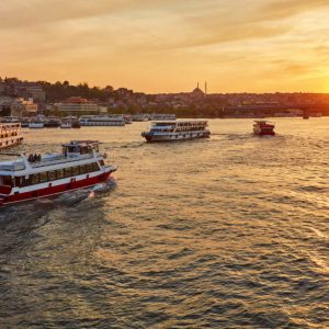 Crucero por el Bósforo al atardecer